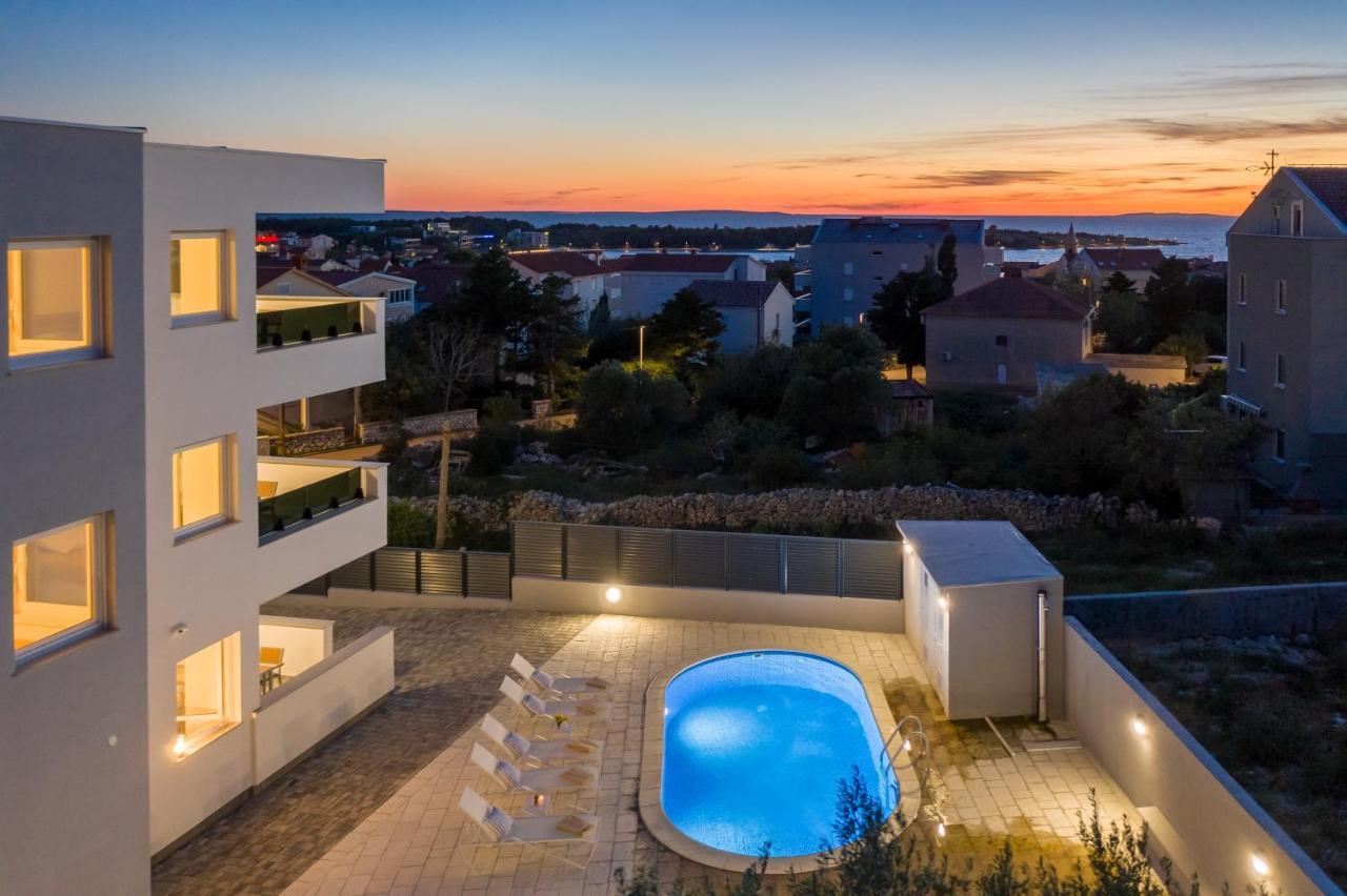 Villa Lena Luxury Apartments Novalja Eksteriør bilde
