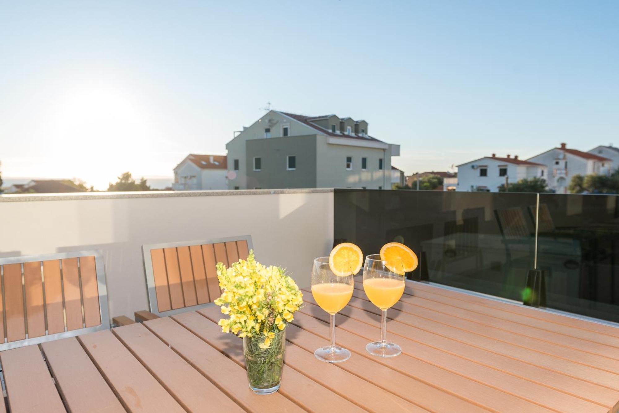 Villa Lena Luxury Apartments Novalja Rom bilde